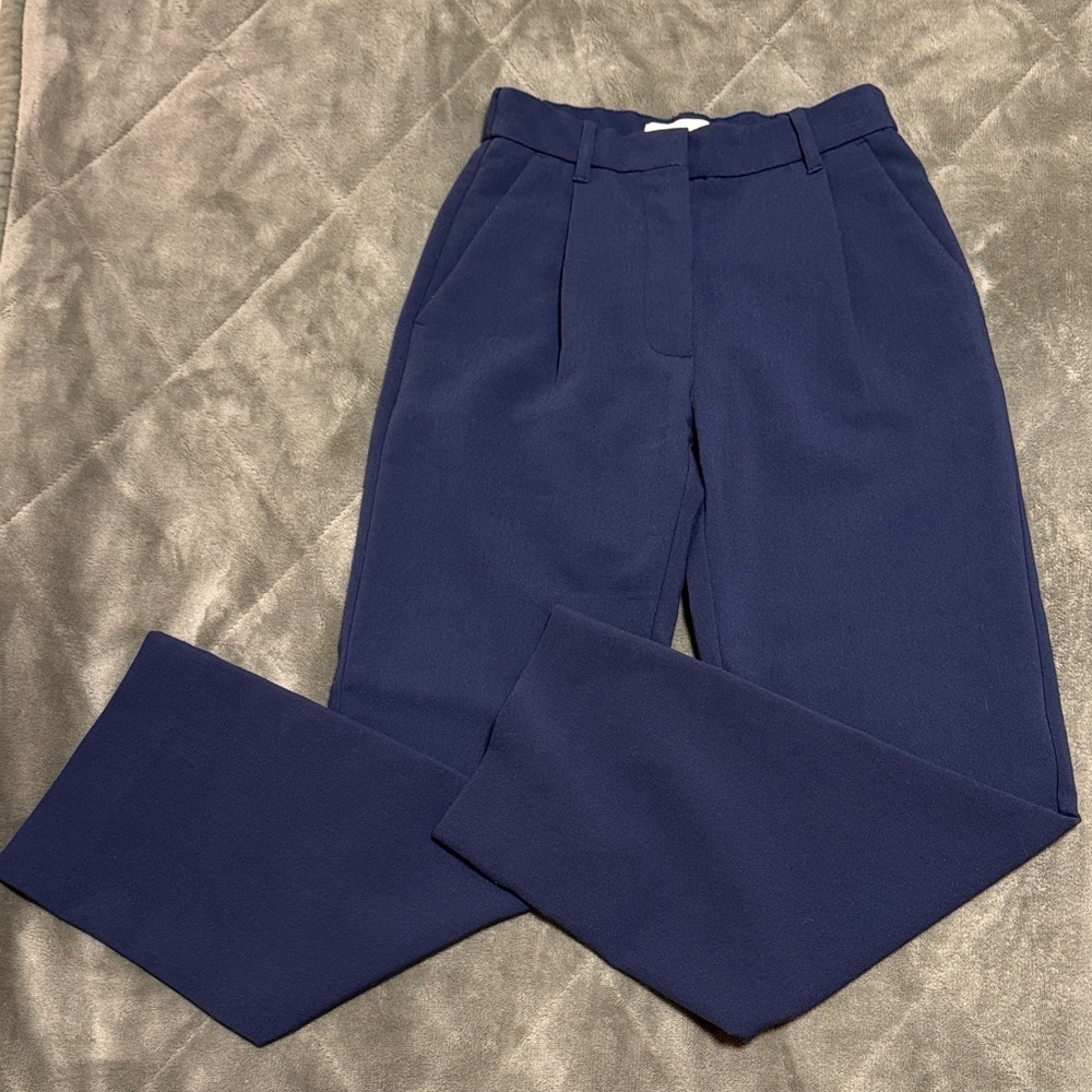 Abercrombie & Fitch Straight Leg Trouser